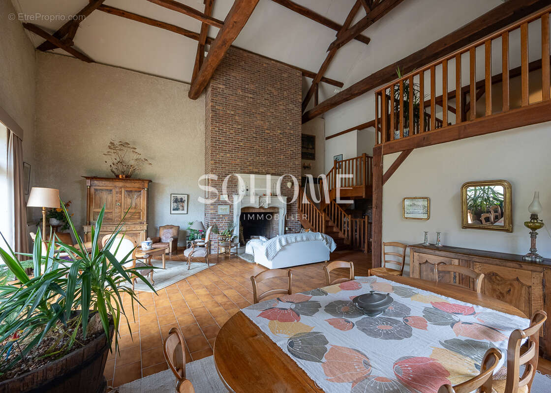 Maison à VILLERS-AUX-NOEUDS