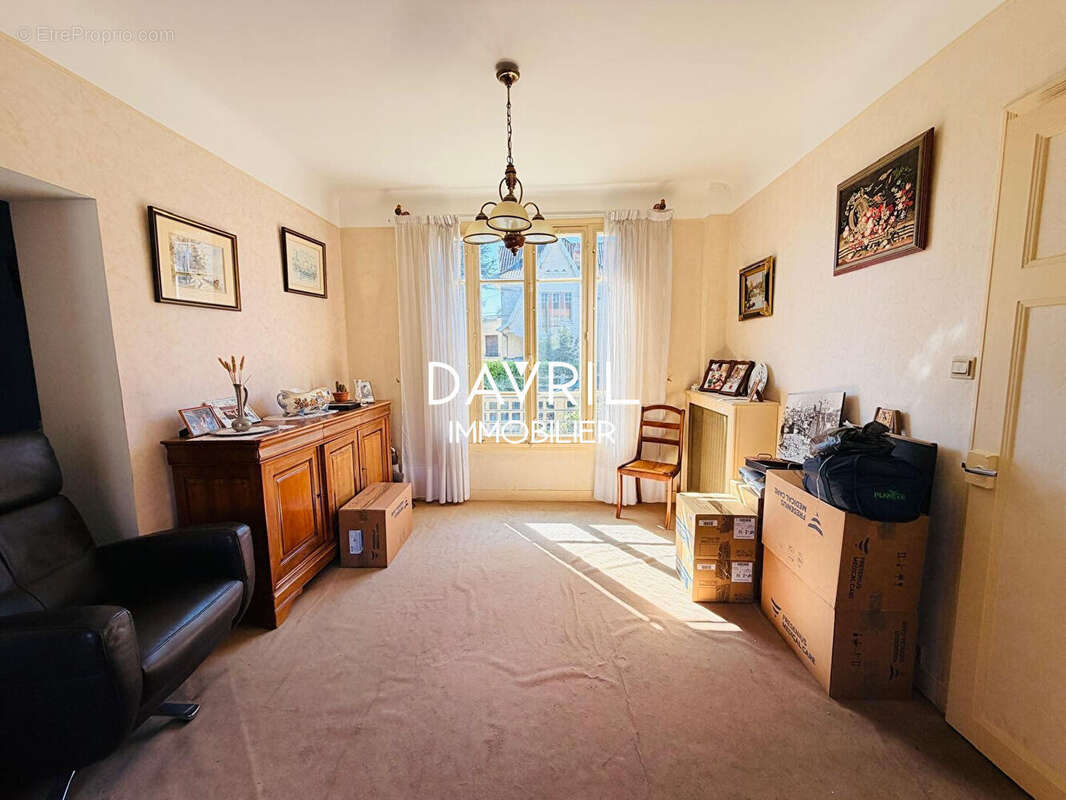 Maison à CONFLANS-SAINTE-HONORINE