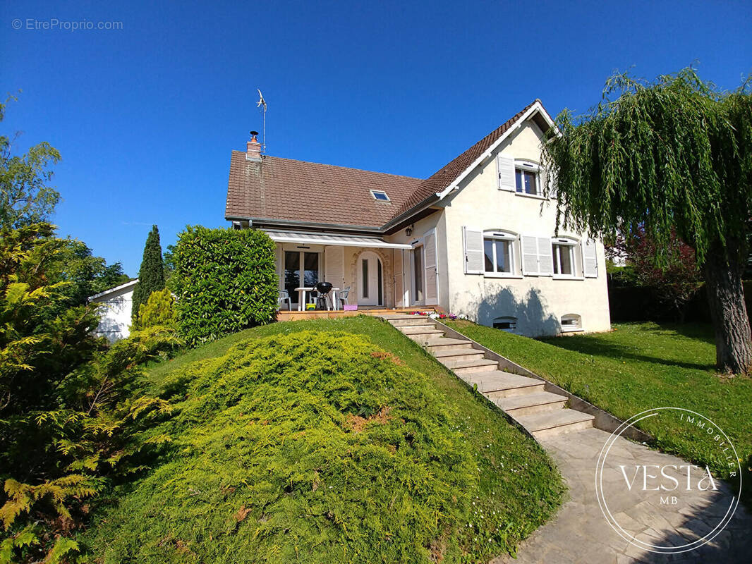 Maison à FONTAINE-LES-DIJON