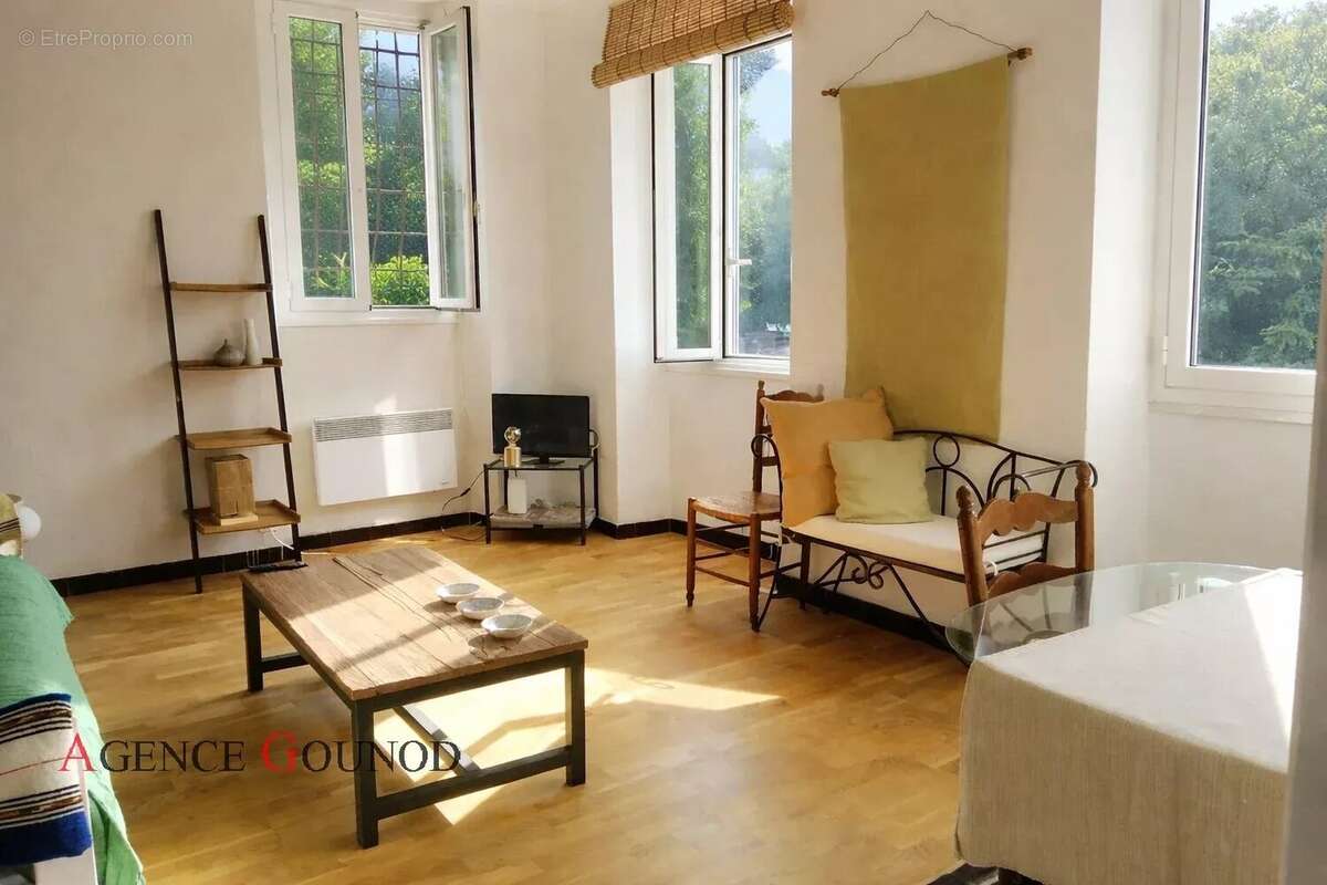 Appartement à BREIL-SUR-ROYA