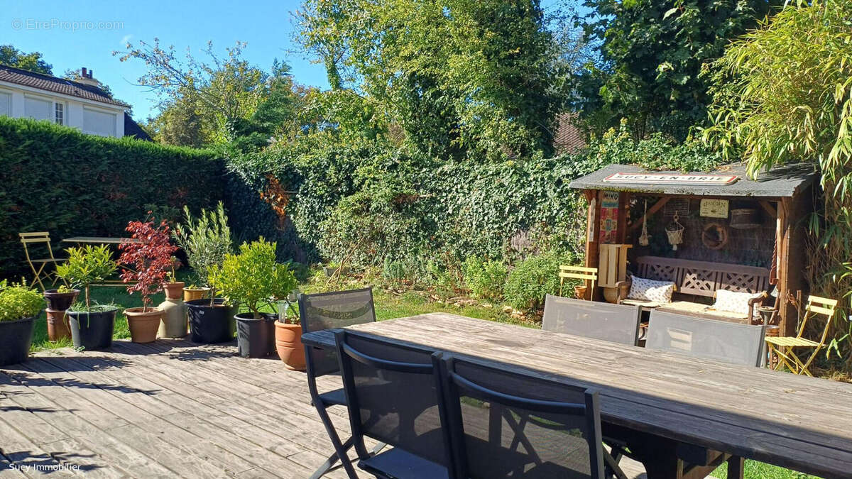 Maison à SUCY-EN-BRIE