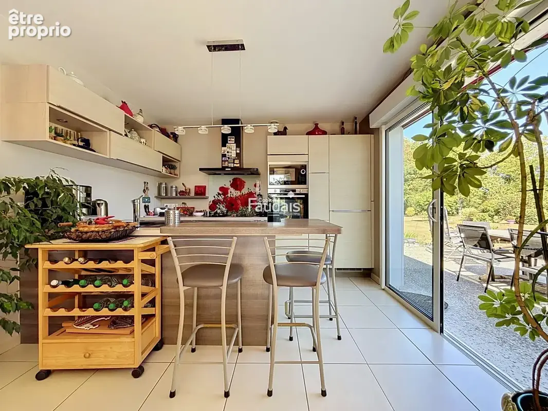 Maison 100 m² à Saint-Clair-Sur-L'elle  - photo 5