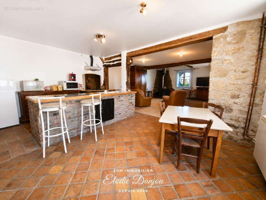 Grande propriété rénovée avec dépendances, grange et jardin à 15 min de Vendôme - photo 11