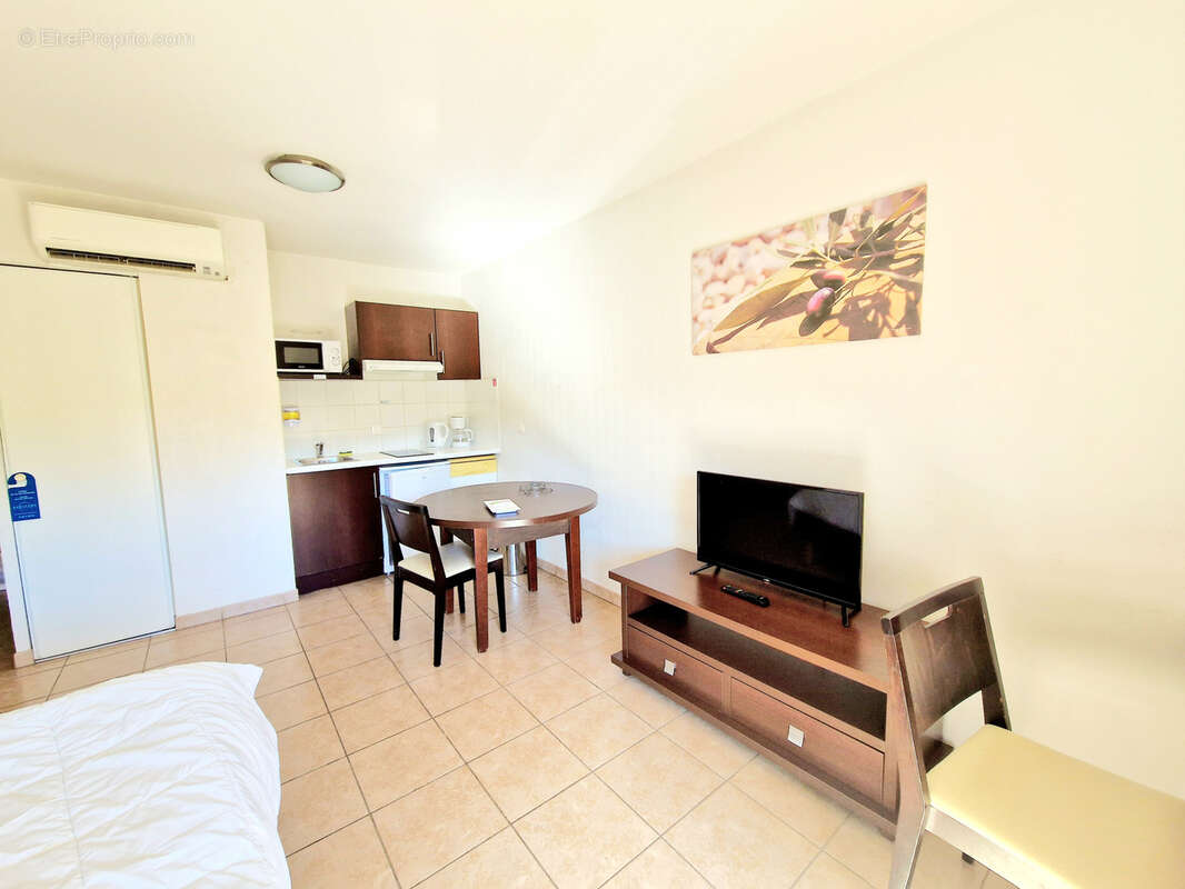 Appartement à SIX-FOURS-LES-PLAGES