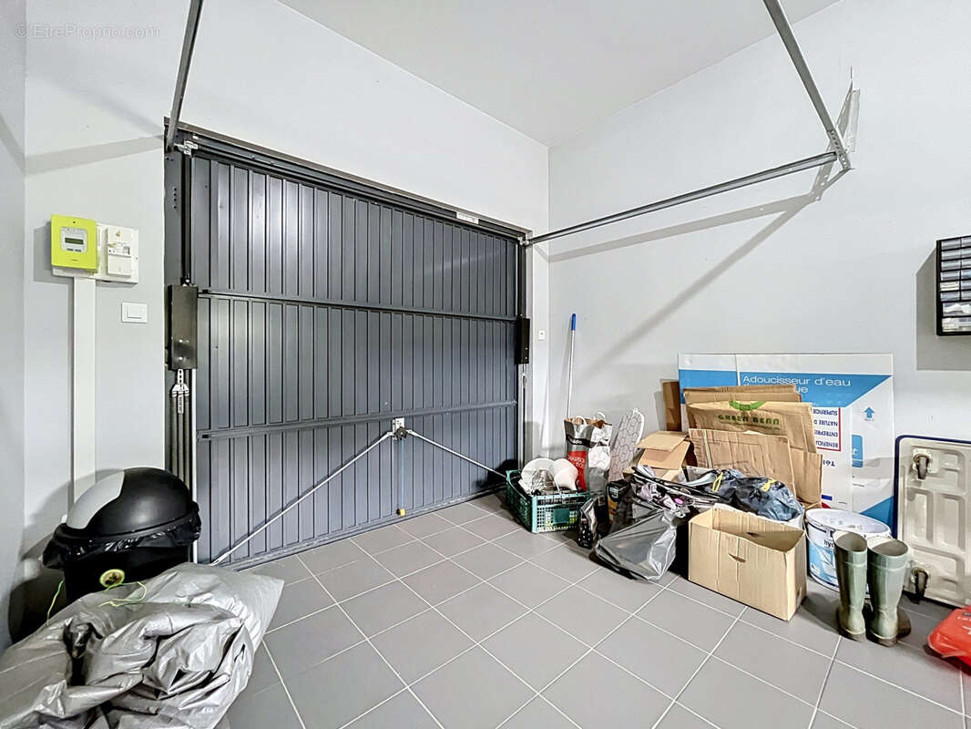 Maison toit terrasse Chassieu - photo 23