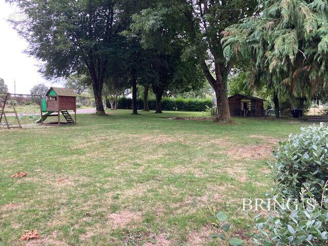 Maison à SAINT-GUYOMARD