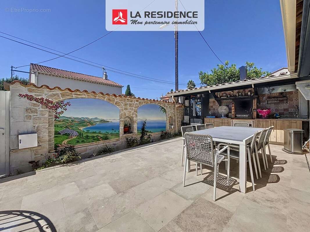 Maison à CAGNES-SUR-MER