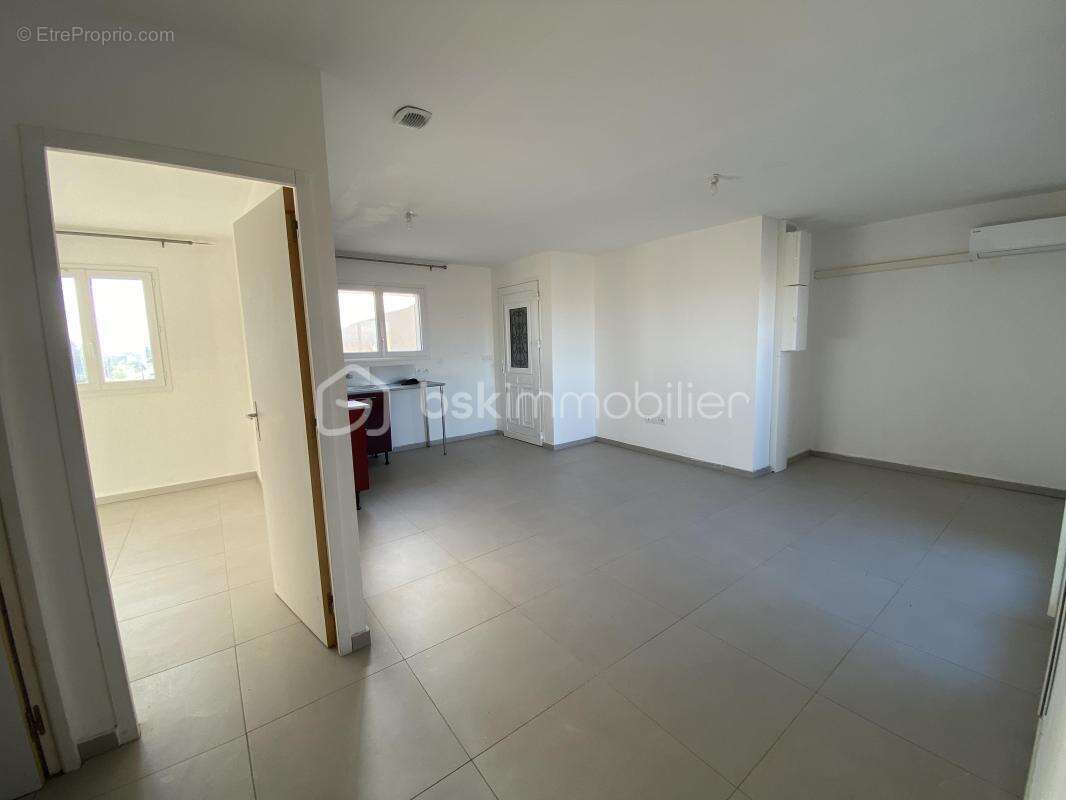 Maison 3 faces R+1 – 102 m² utiles - photo 15