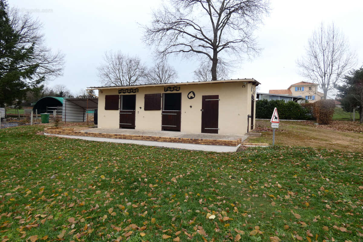 Maison à DOMERAT