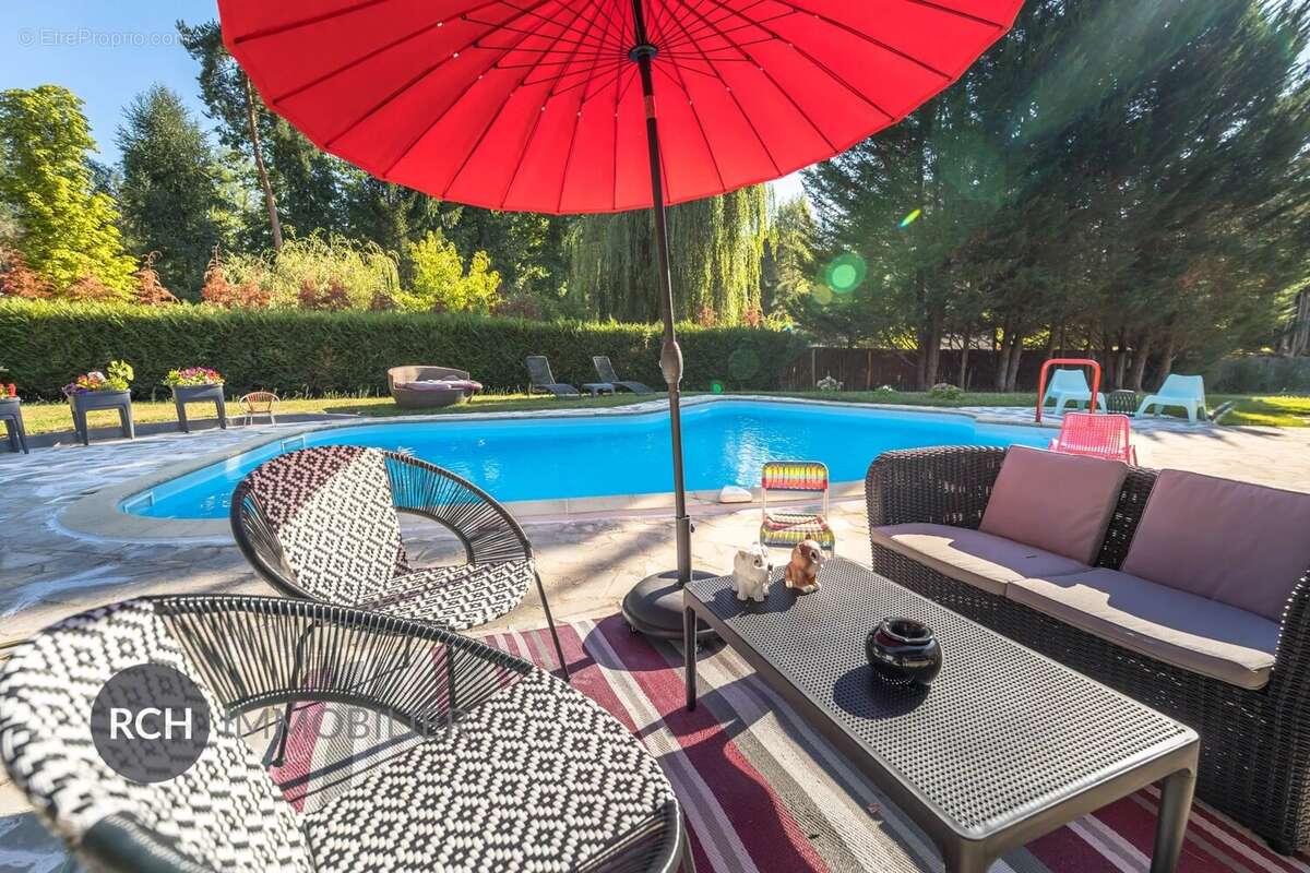 Maison à MONTFORT-L'AMAURY