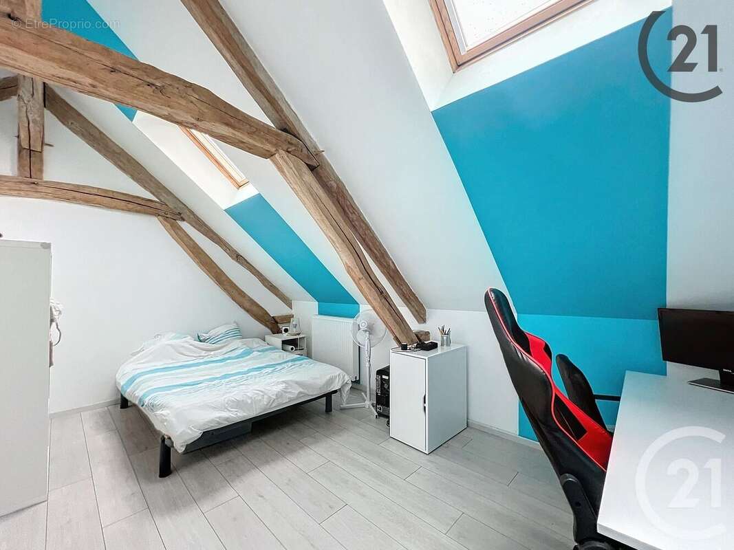 Maison à NOISY-RUDIGNON