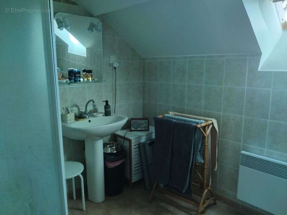 Maison 92 m² à Guipy  - photo 11