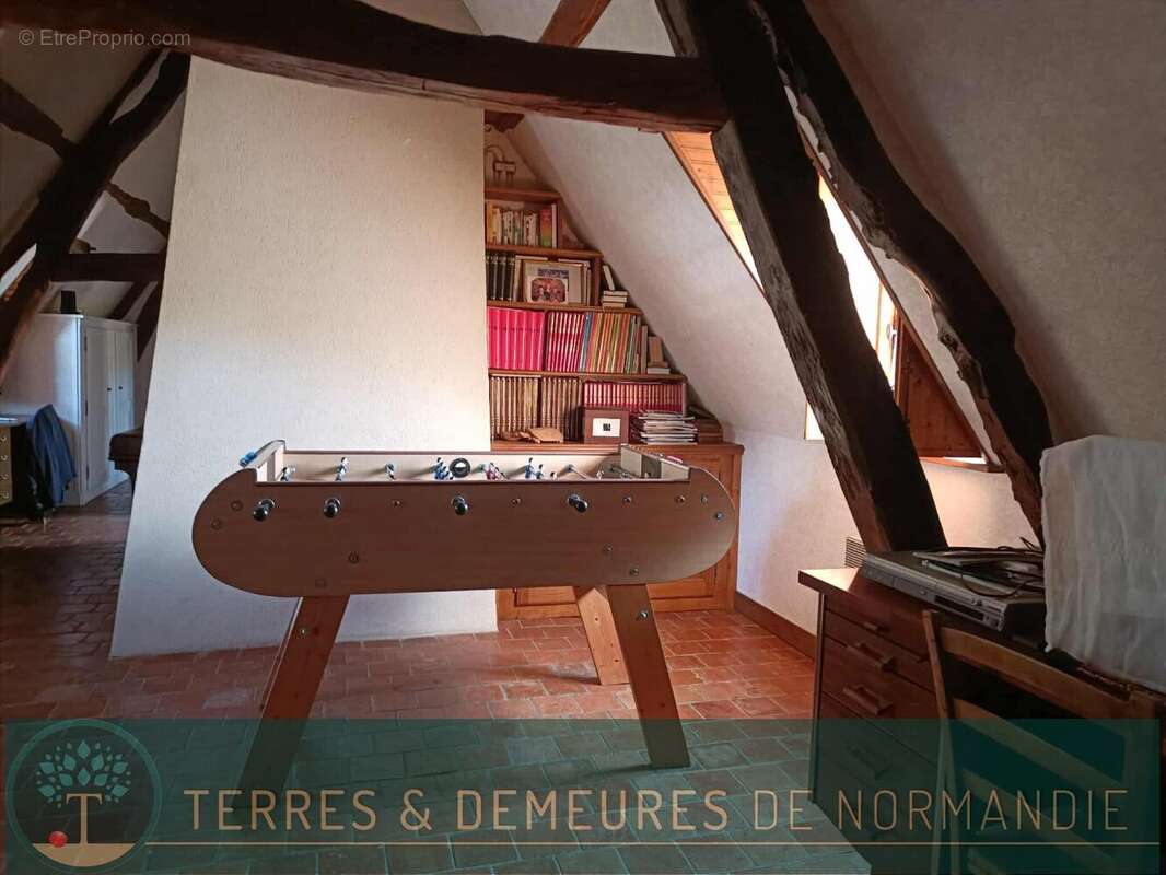 Maison à CORMEILLES