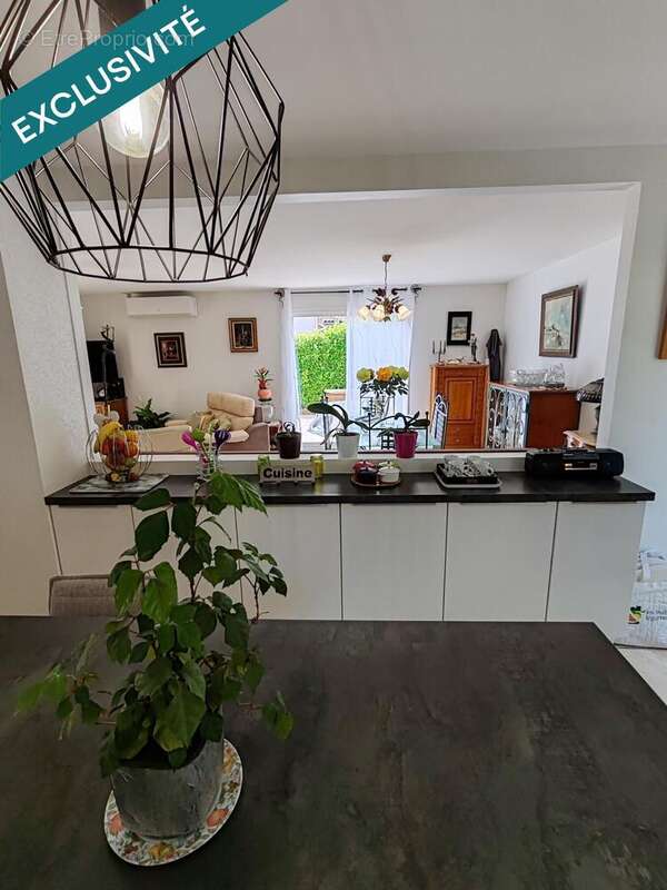 Photo 5 - Maison à GENISSIEUX