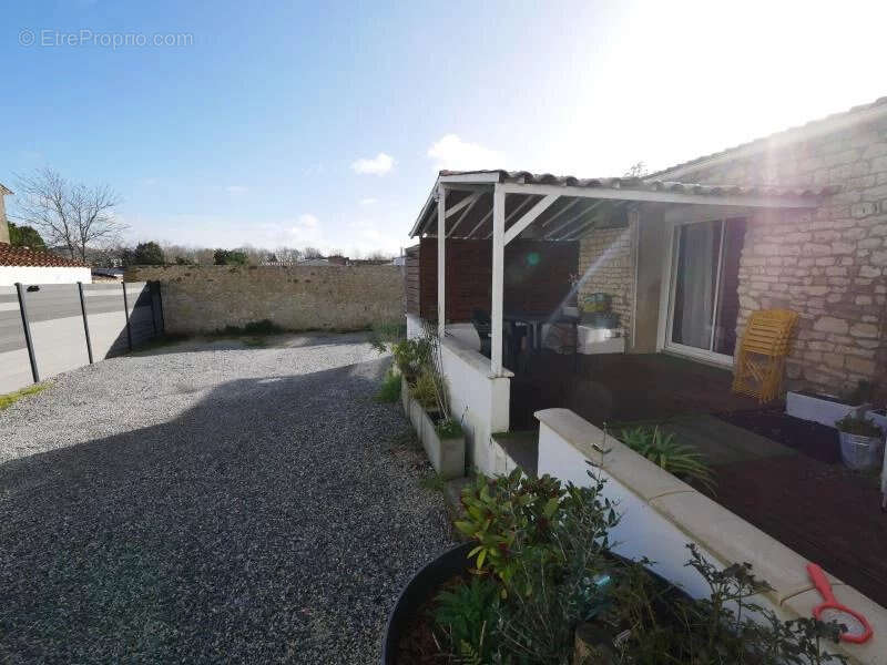 Appartement à AIGREFEUILLE-D&#039;AUNIS