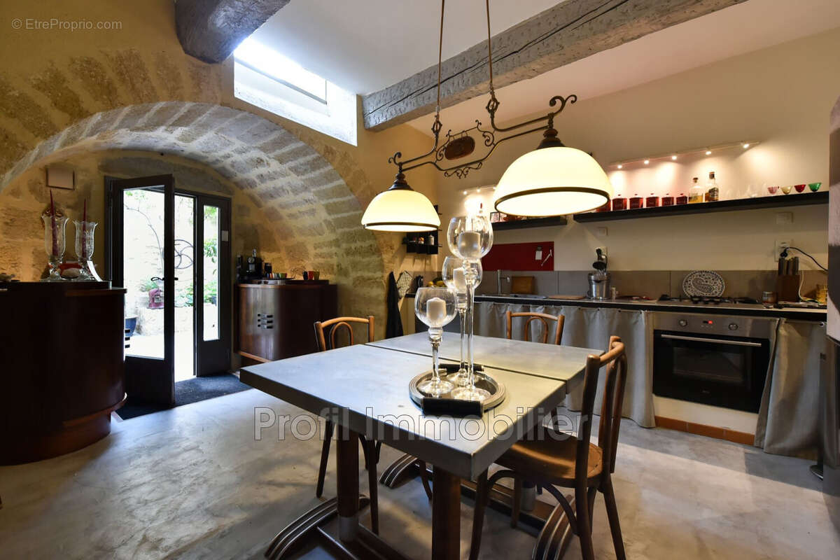 Maison à AIGUES-VIVES