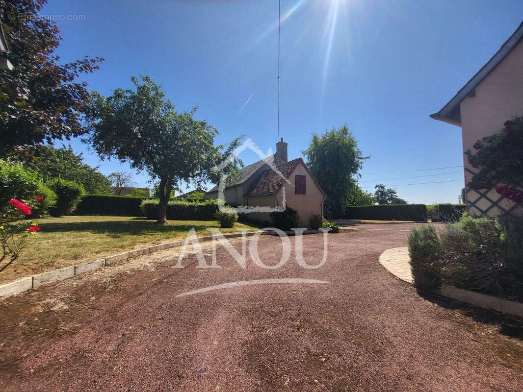 Maison à CLOYES-SUR-LE-LOIR