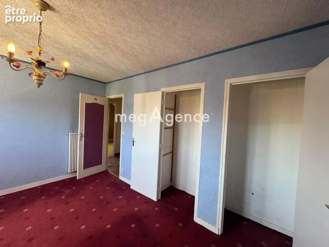 Lanester – Maison 3 chambres avec garage, jardin clos et beau potentiel - photo 13