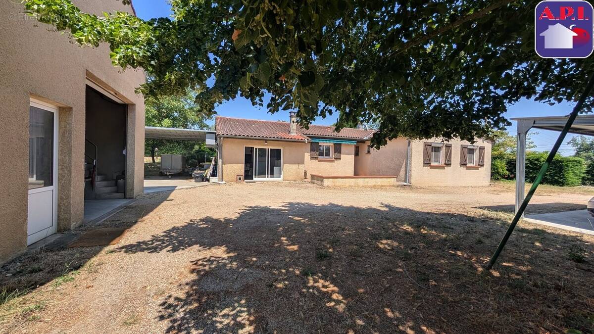 Maison à MONTBRUN-LAURAGAIS