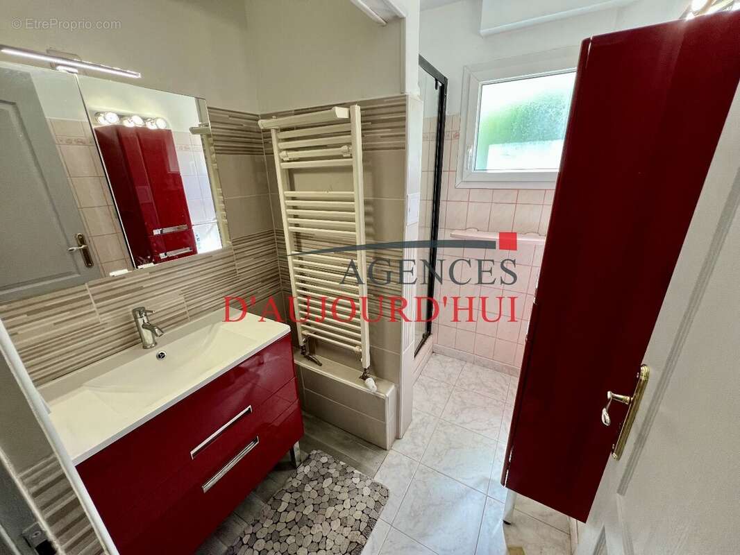 Maison à TILLY-SUR-SEULLES