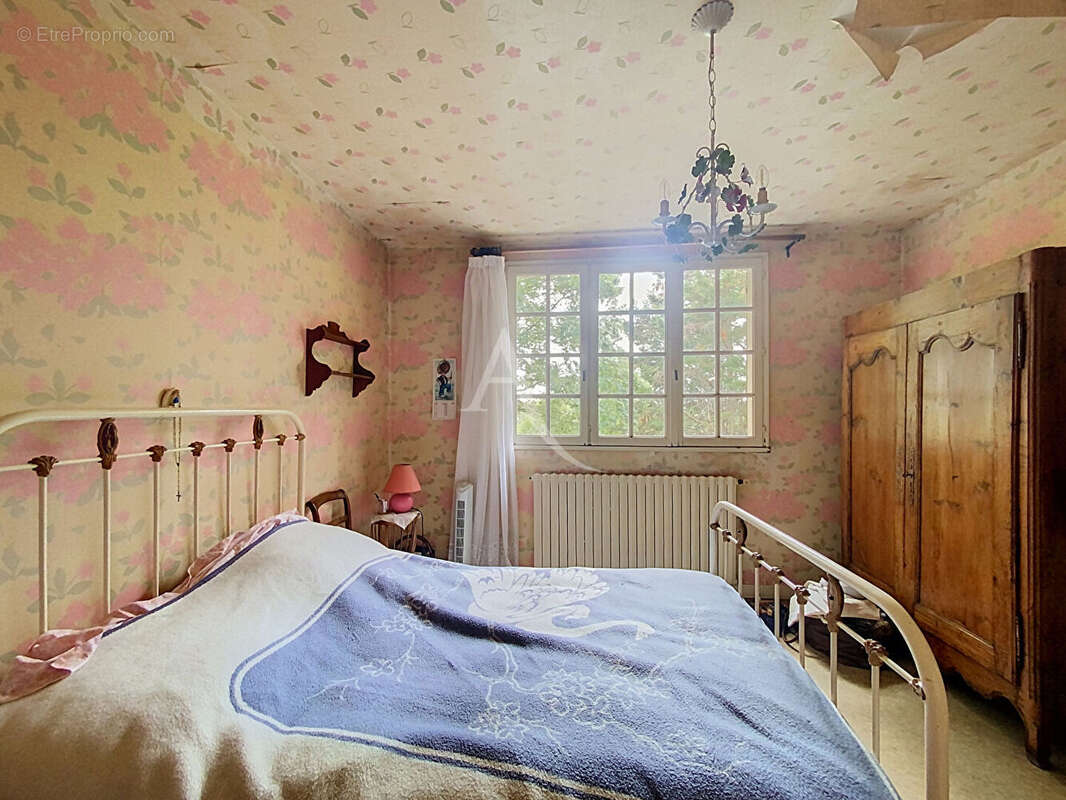 Maison à LA MEMBROLLE-SUR-LONGUENEE