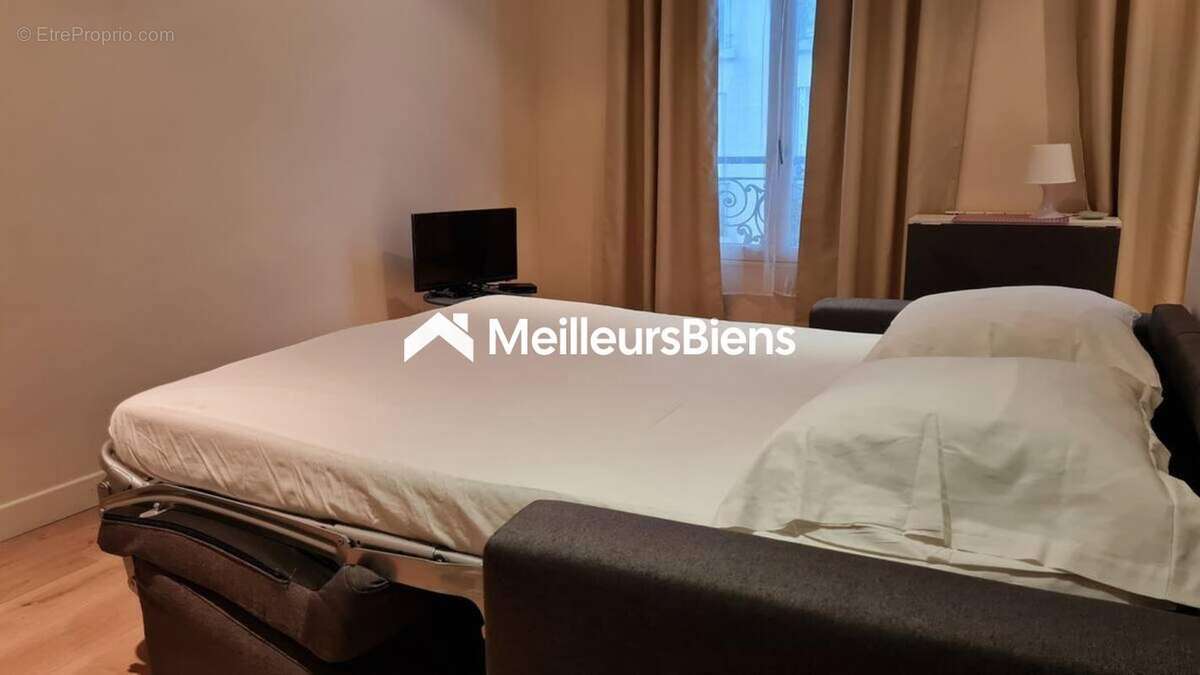 Appartement à PARIS-6E
