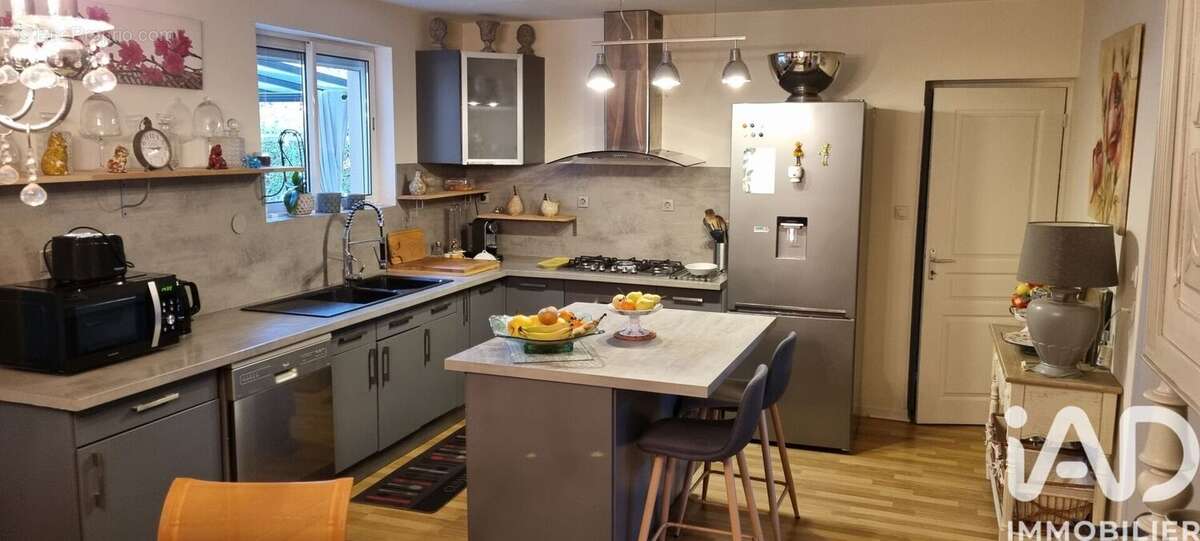 Photo 2 - Maison à SAINT-DENIS-DE-PILE