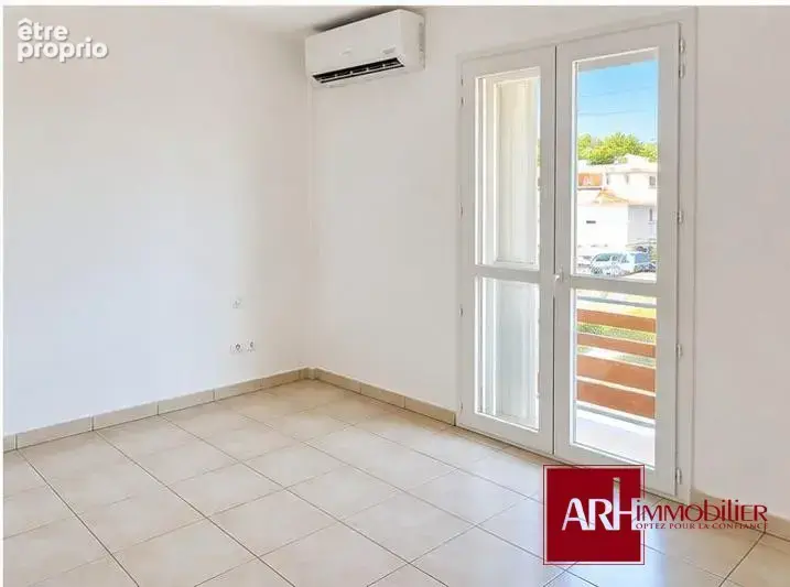 Appartement 2 pièces 40 m² à vendre à Le Port (97420) - photo 2