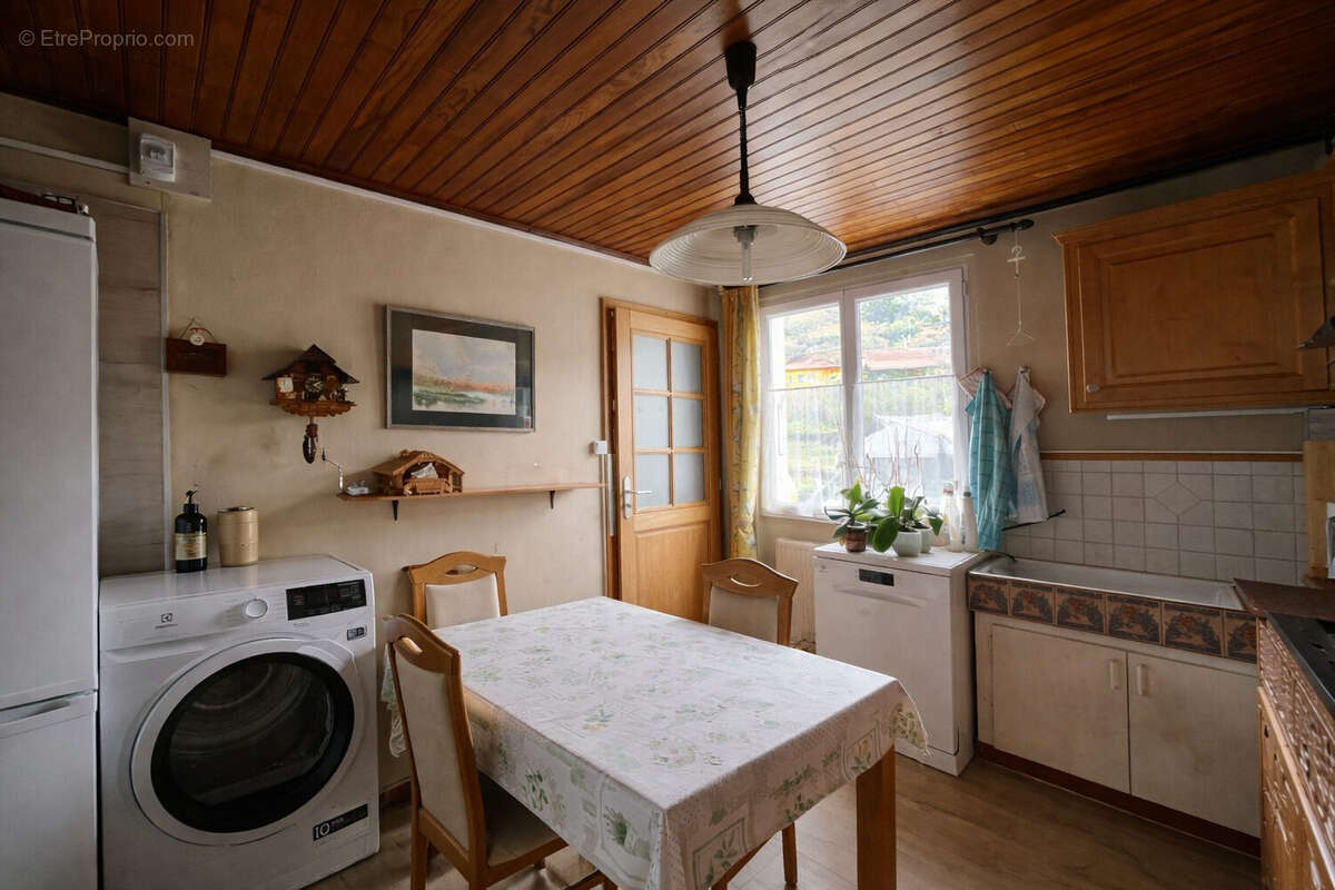 Appartement à LUGRIN