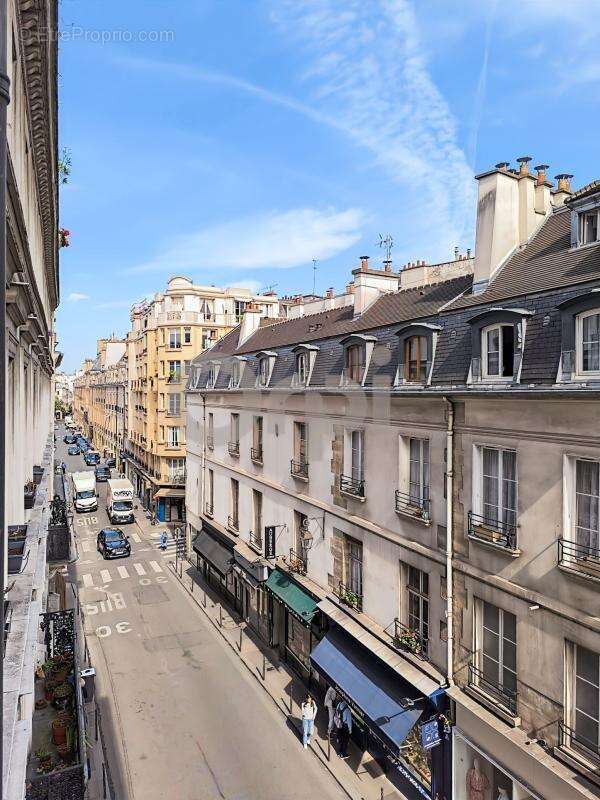 Appartement à PARIS-4E