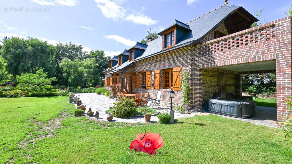 Maison à CAUVILLE-SUR-MER