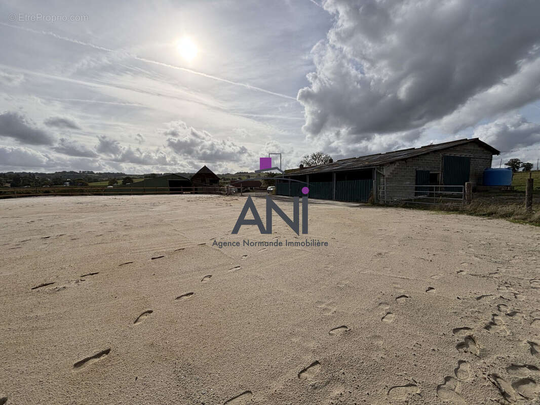 Maison à NEUFCHATEL-EN-BRAY