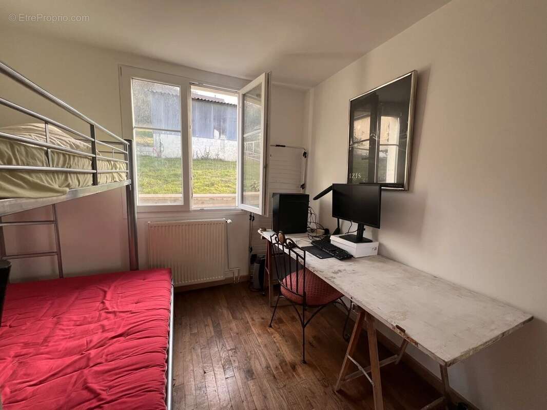 Maison à AUFFREVILLE-BRASSEUIL