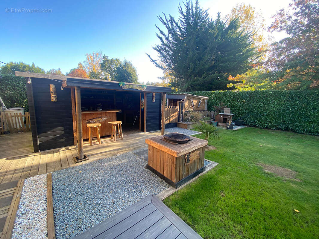 Maison à JUGON-LES-LACS