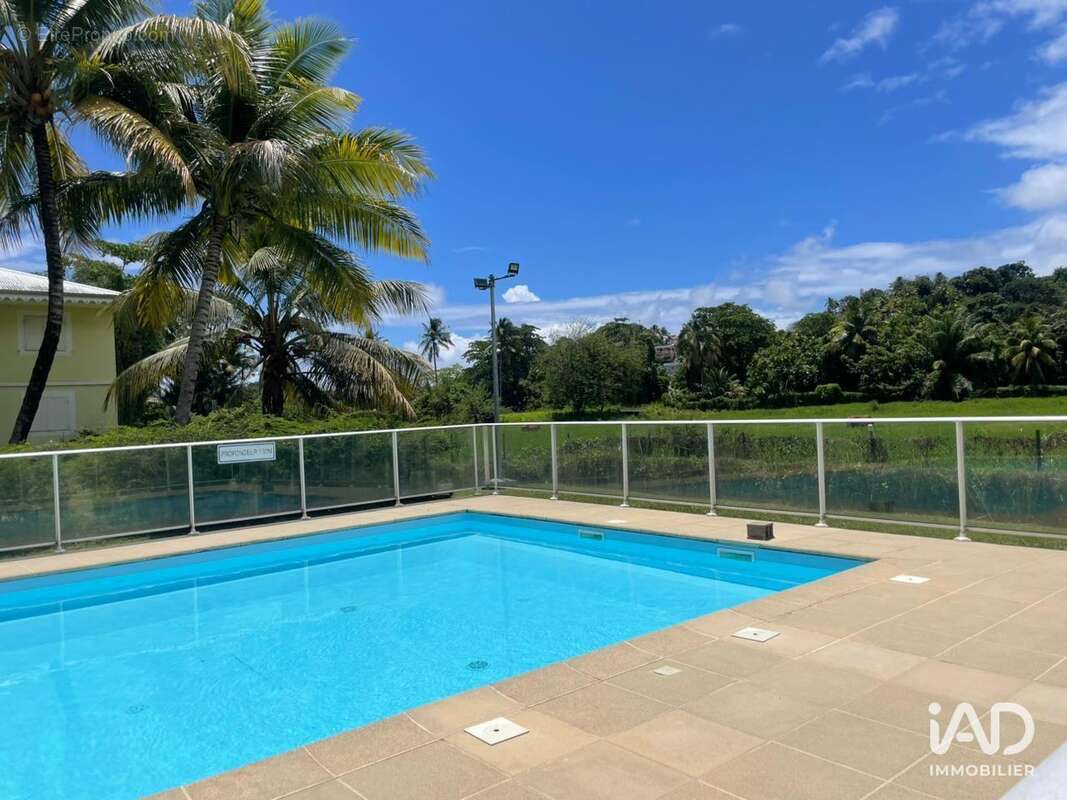 Photo 3 - Appartement à PETIT-BOURG