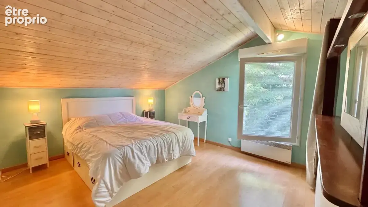 Grande villa "atypique" avec piscine - photo 10