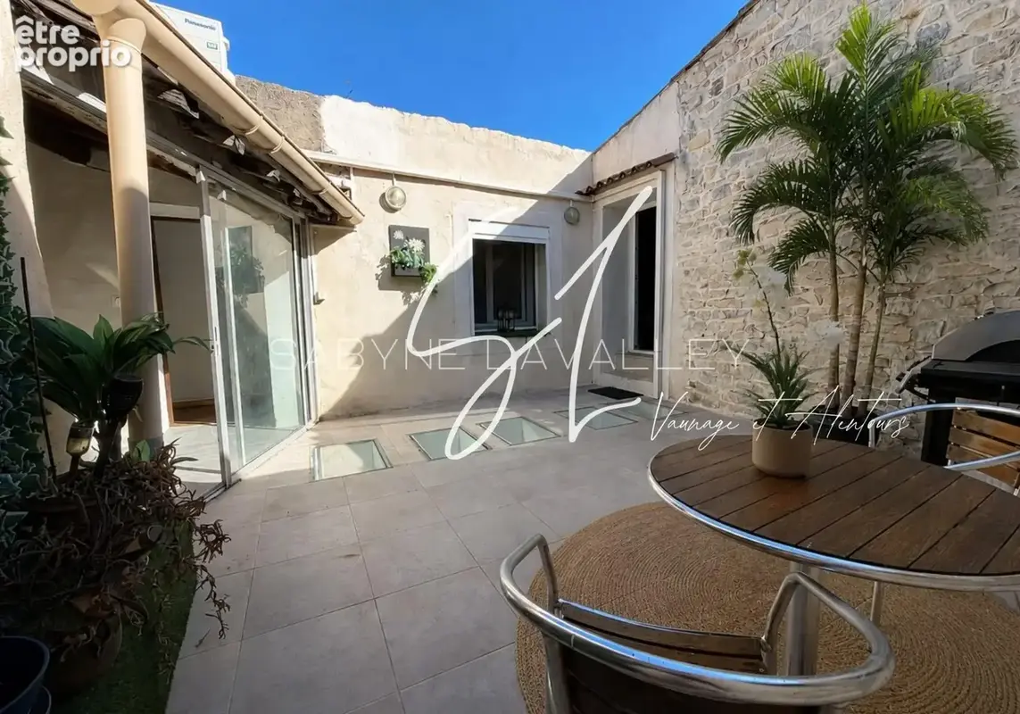 Photo 1 - Maison à CLARENSAC