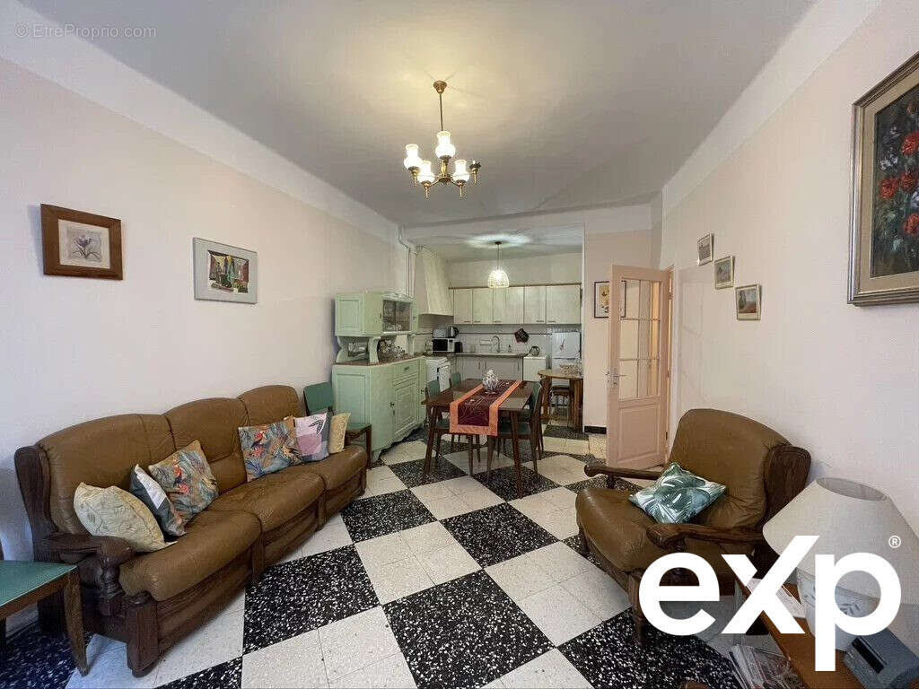 Maison à SAINT-AMBROIX