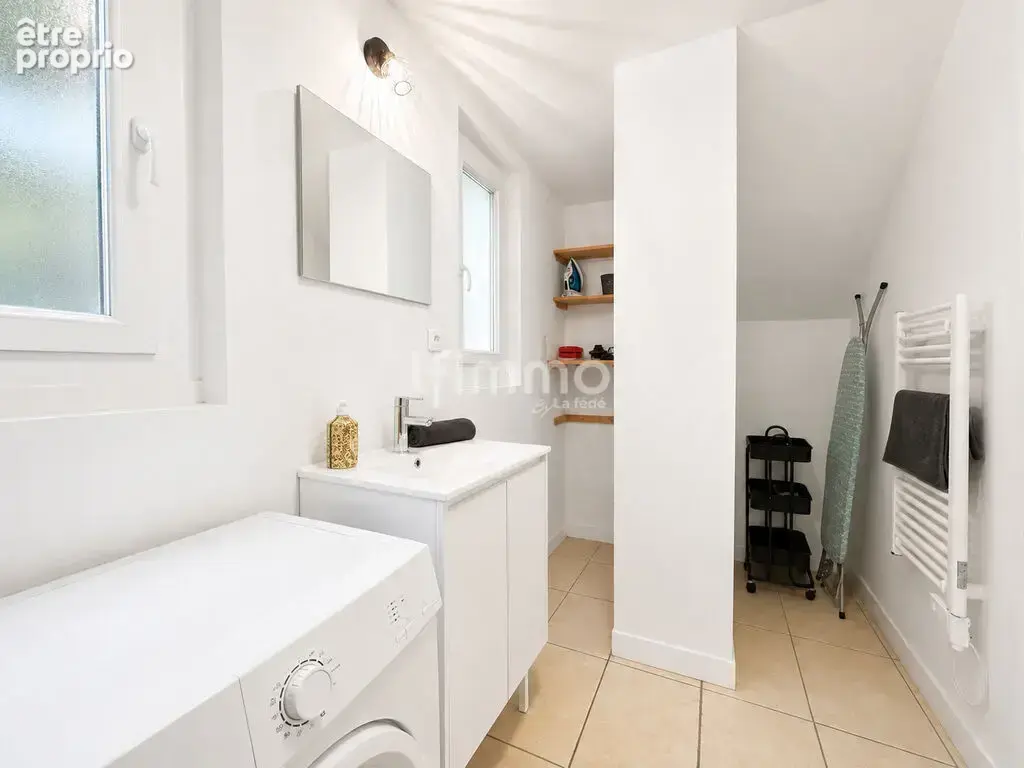 Appartement rez de chaussée 67m² 2 places de parking jardin 248m - photo 7