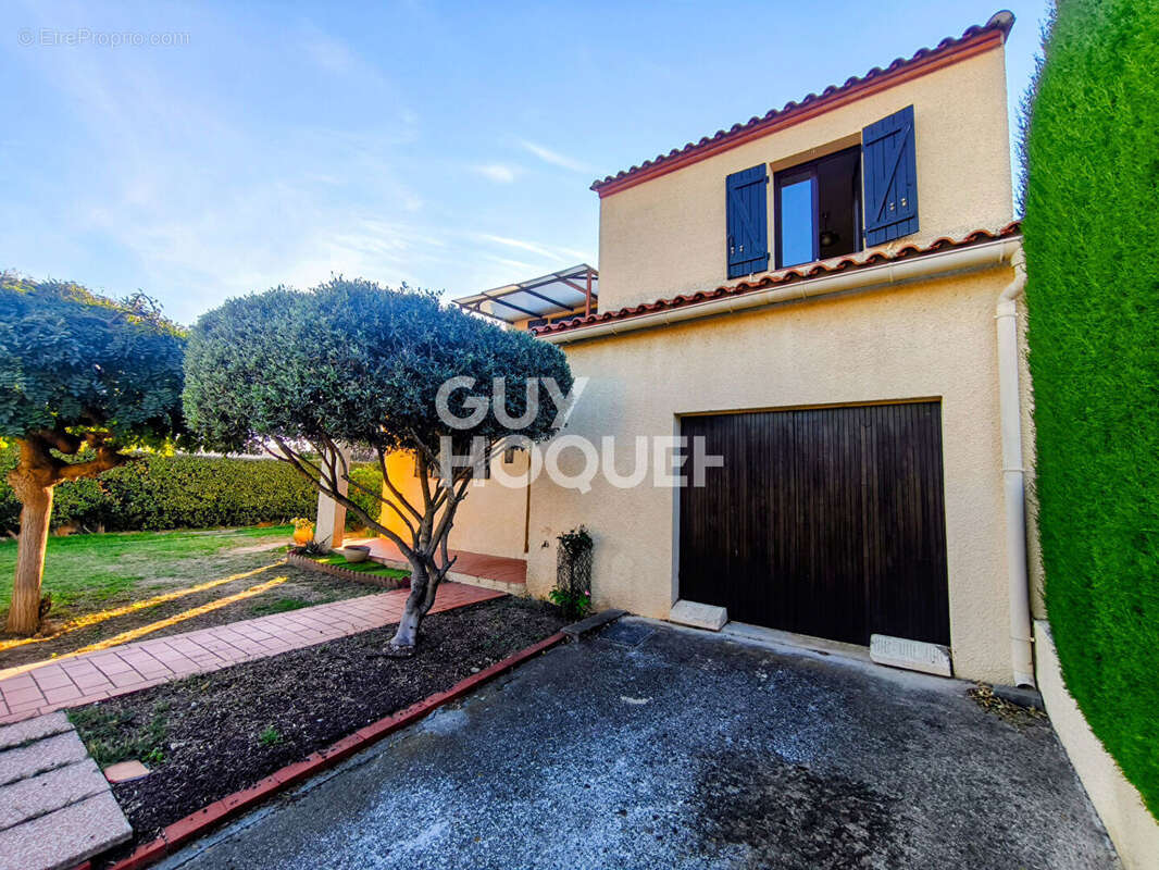 Maison à VILLENEUVE-DE-LA-RAHO