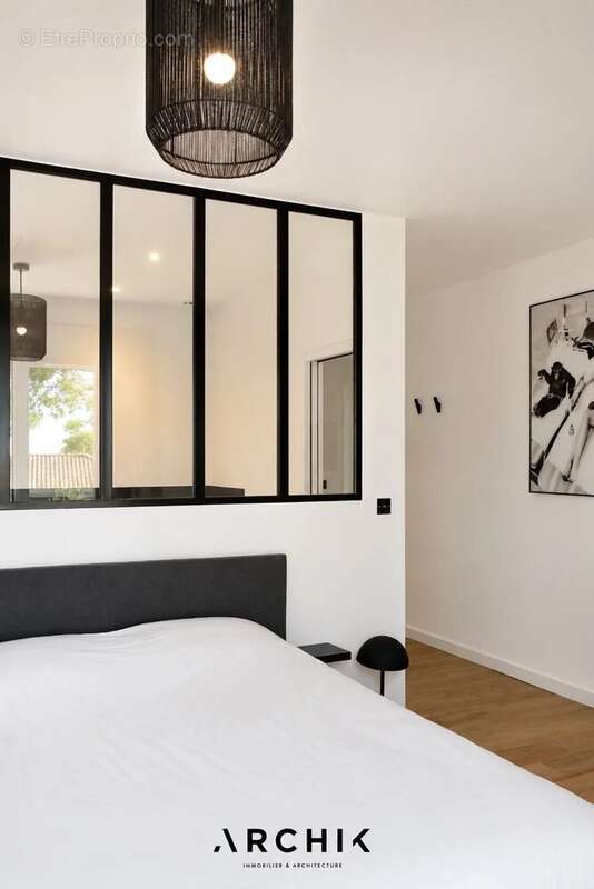 Maison 263 m² à Le Bouscat  - photo 8