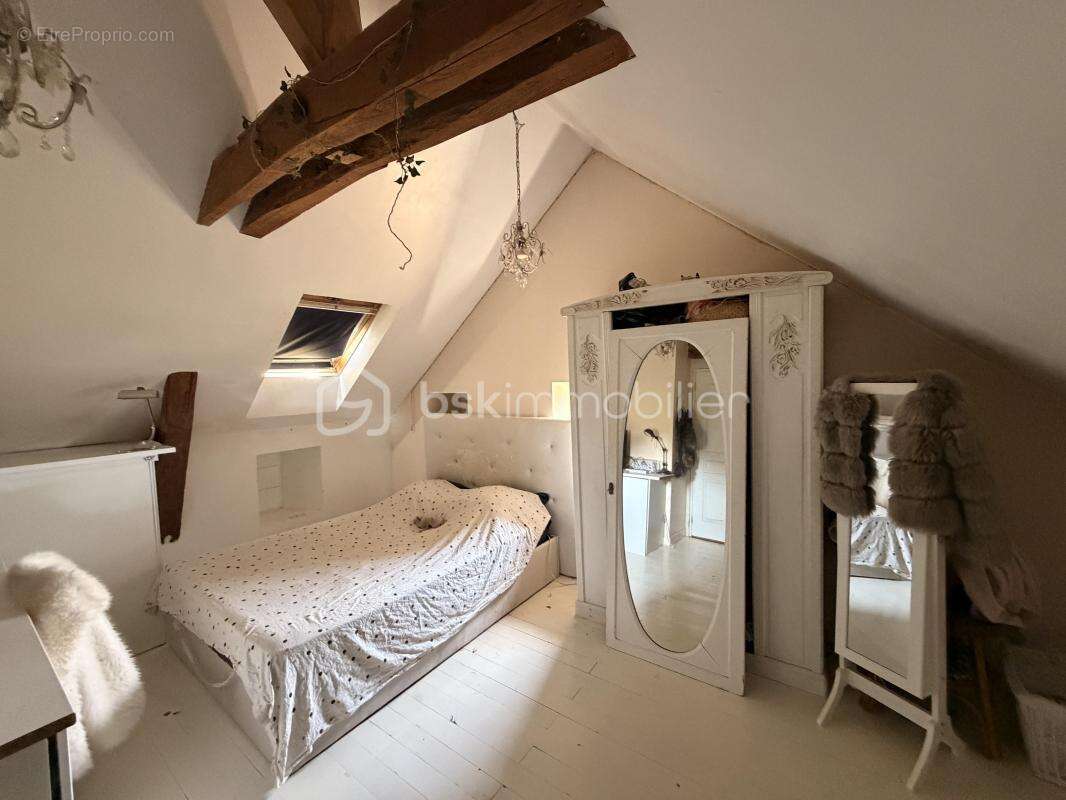 Maison 7 pièces 151m2 4 chambres - photo 18