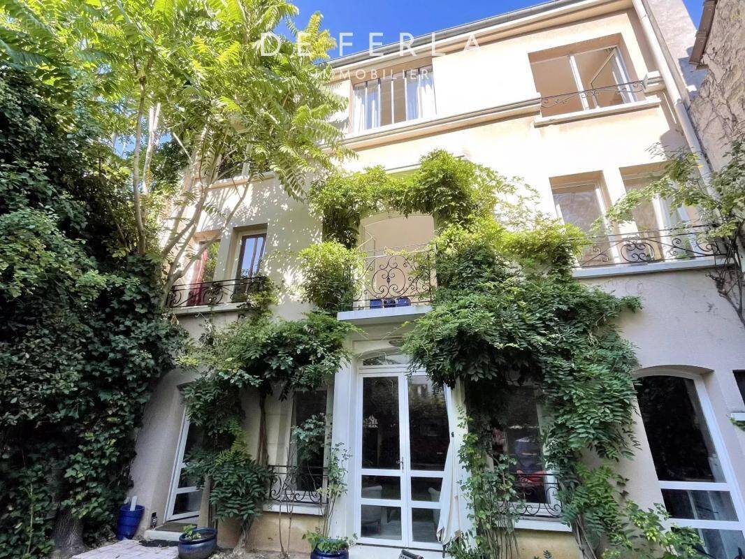 Maison à PARIS-13E