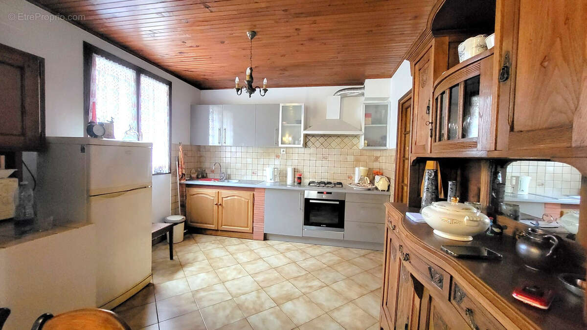 Maison à ROMENY-SUR-MARNE