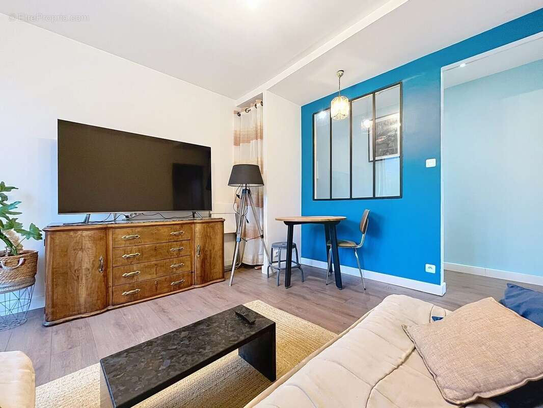 Appartement à FONTAINE