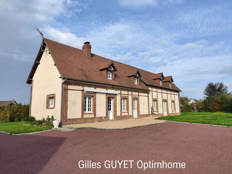 Maison à BERNAY