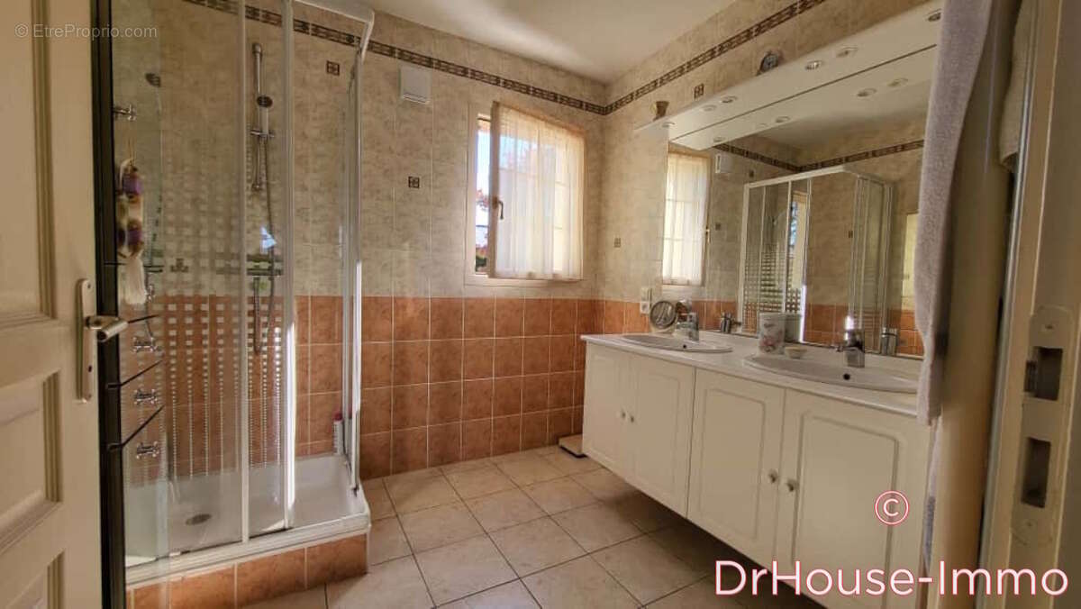 Maison à ROCHEFORT-SUR-LOIRE