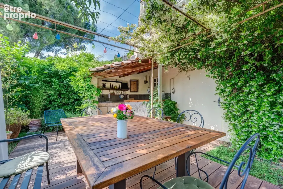 CAGNES SUR MER, Maison de charme 5 pièces - photo 11