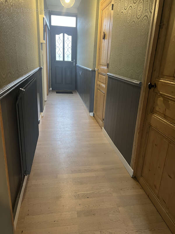 Maison à VILLERS-BRETONNEUX