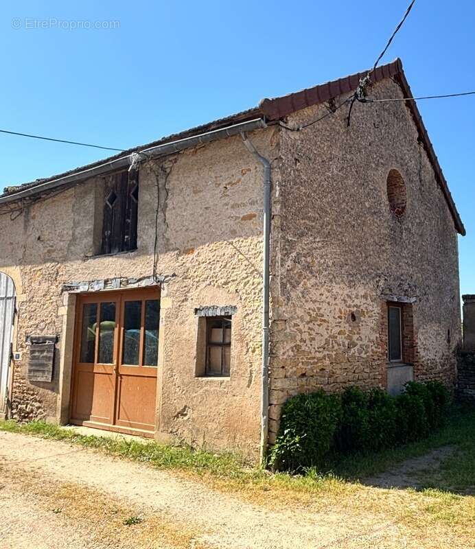 Maison à vendre 3 pièces GENOUILLY (71) - photo 11
